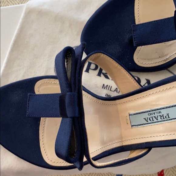 Navy blue Prada high heel sandals, 36.5, worn once - Picture 6 of 6